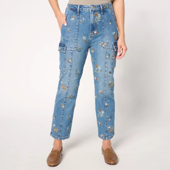 DRIFTWOOD Denim - DRIFTWOOD Blue Floral Embroidered Cropped Jeans Royce Straight Leg Cargo Denim